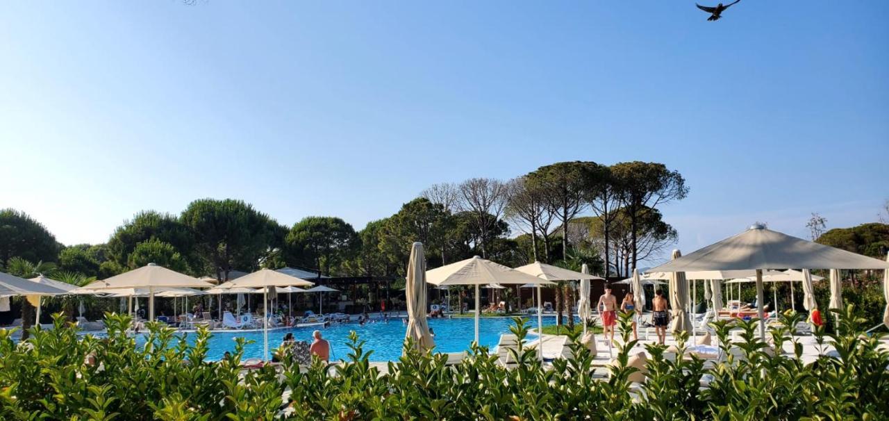 Villa Artino à Durrës Extérieur photo
