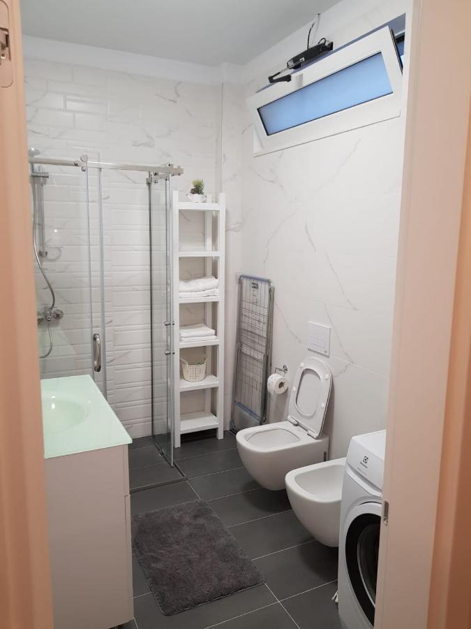 Villa Artino à Durrës Extérieur photo